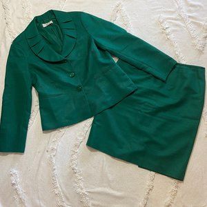 Teal Jacquard Ruffle-Collar Le Suit Sz 12